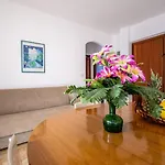 Apartment Torre Deluxe - Vista Mare,balcony,wi-fi - Baia - Lido - By Click Salento